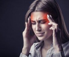 Migrena: fazės, simptomai ir gydymas 